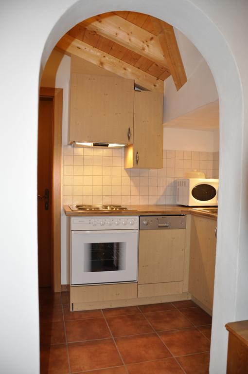 Active Apart Central Ried im Oberinntal Exterior photo